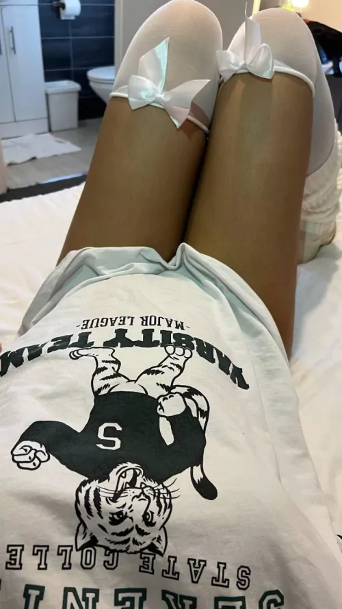 Sausage leg thighs 🙈