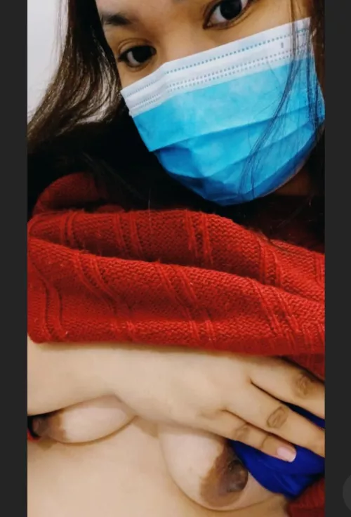 Sel(f)ie during office hours 🫣🤤🤫 Ang tagal naman kasi ng client, haha.. Have a good day guys! 🤗😉