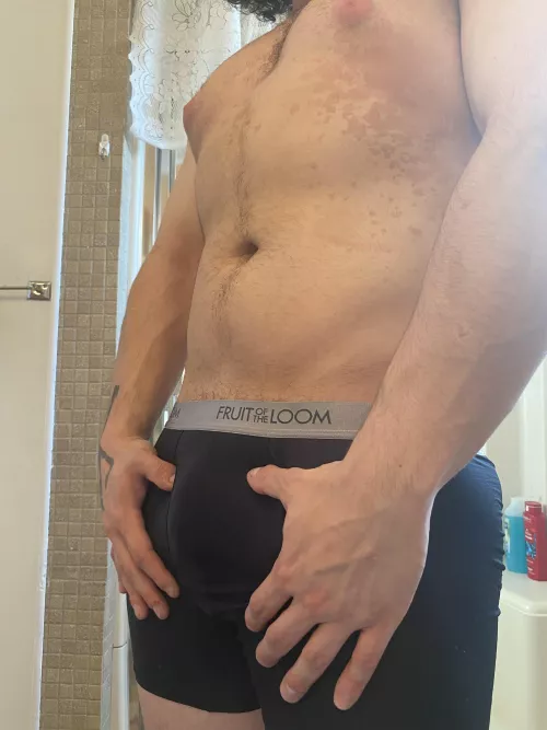 Some tight boxers 😏