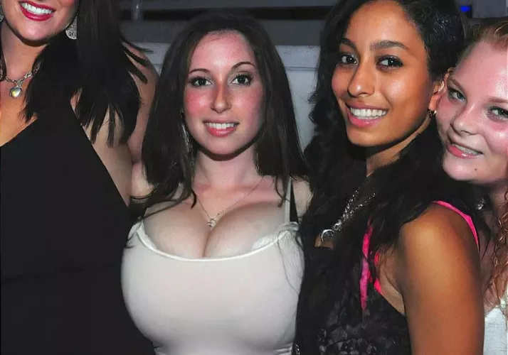 They secretly hate her