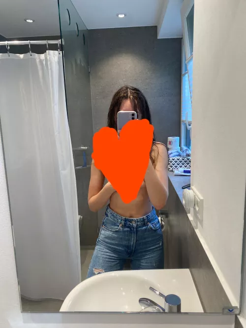 Turned around for you😝