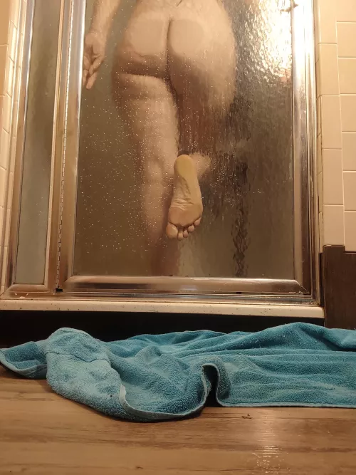 whos gonna come scrub them for me? 🤔🤗