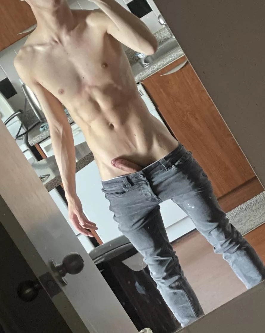 (23) no underwear day 😏