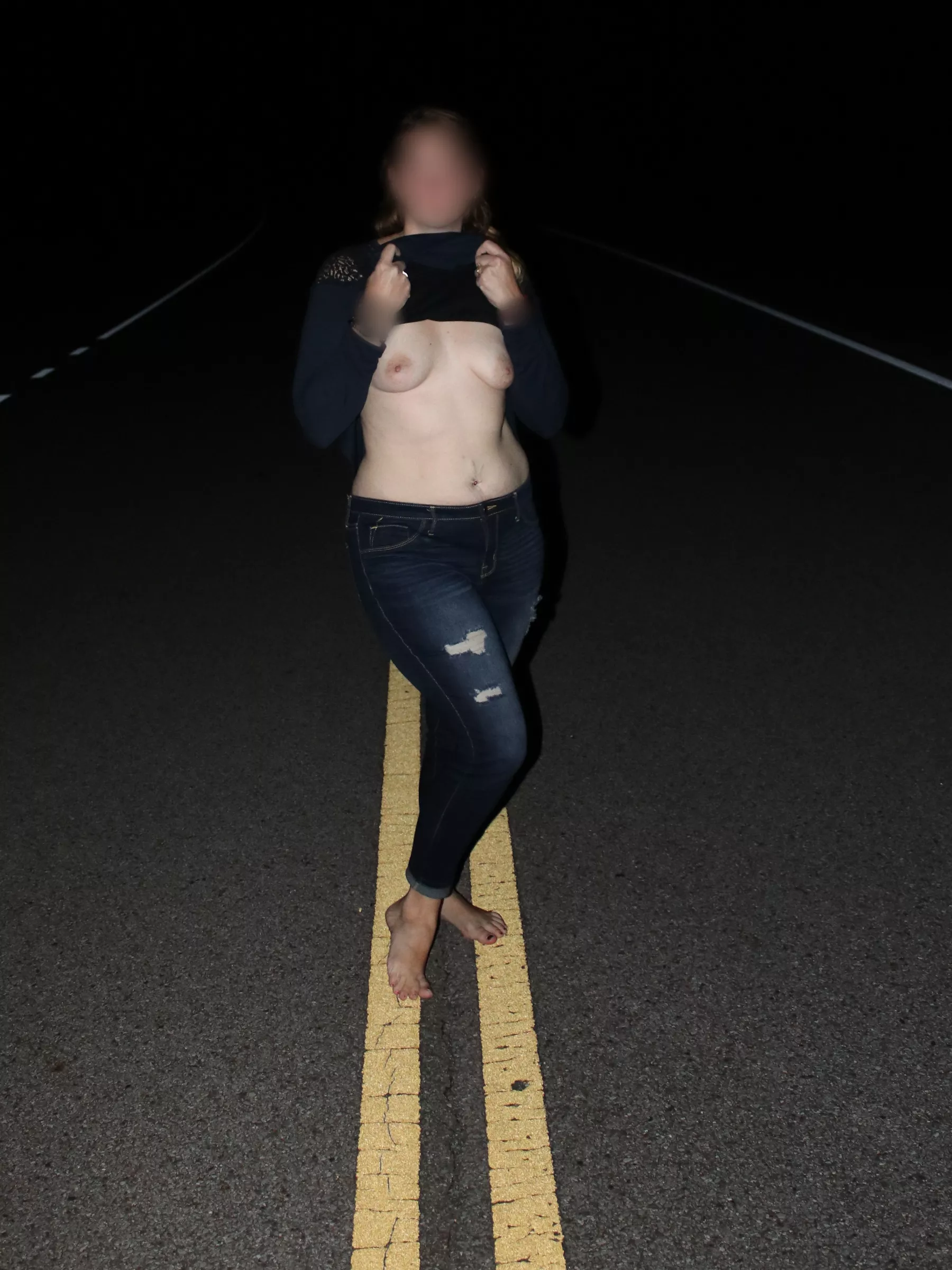 30's public [F] wife mom