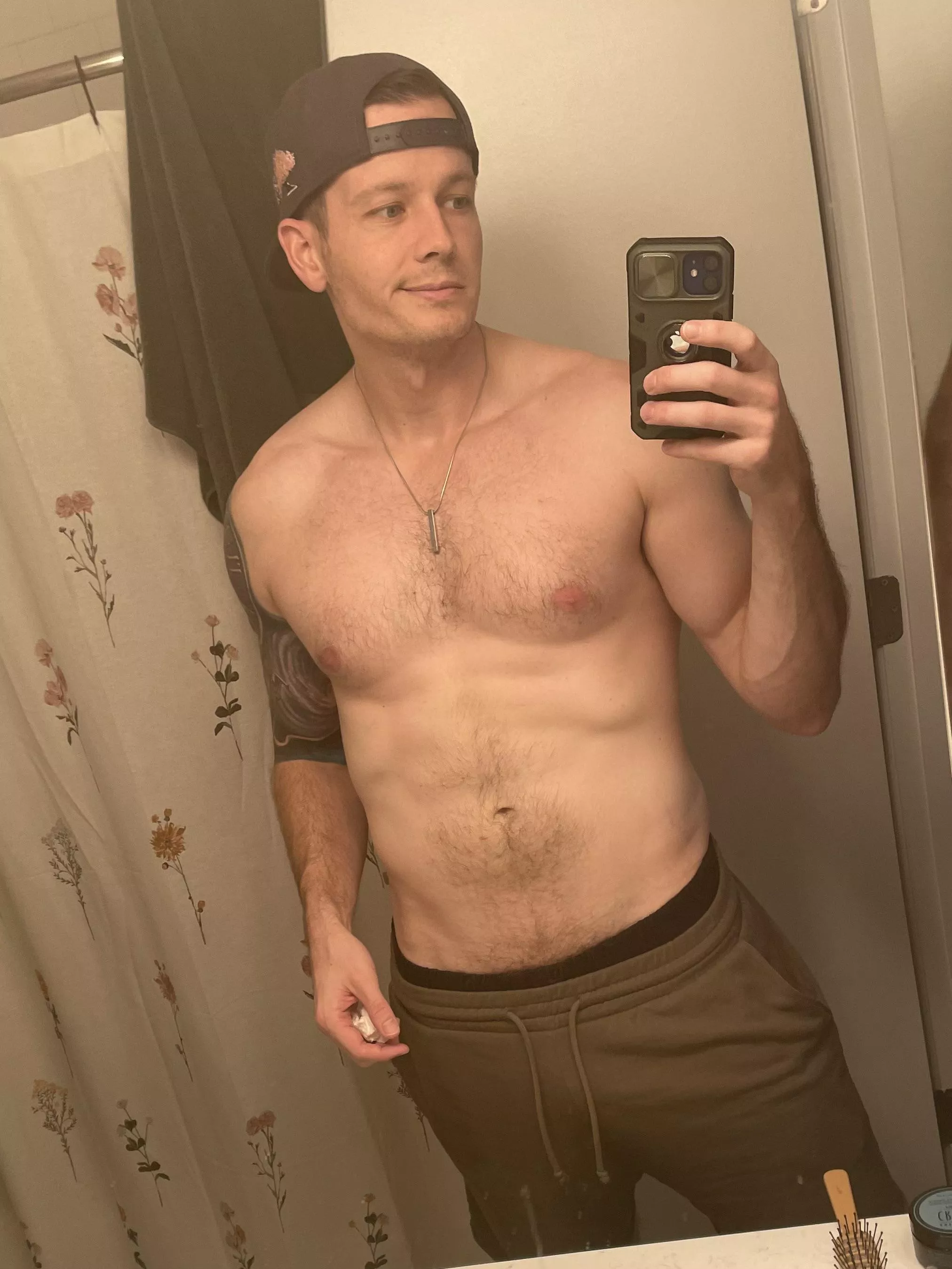 [36] M. Am I a DILF