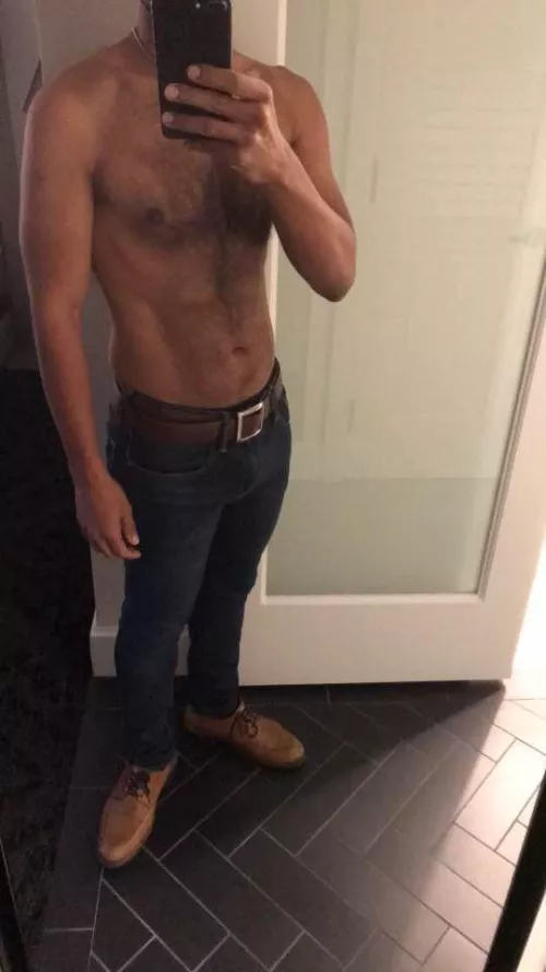 (41) Can’t find my shirt