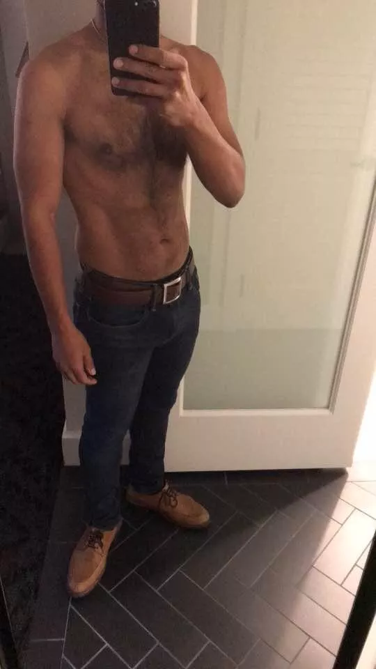 (41) Can’t find my shirt