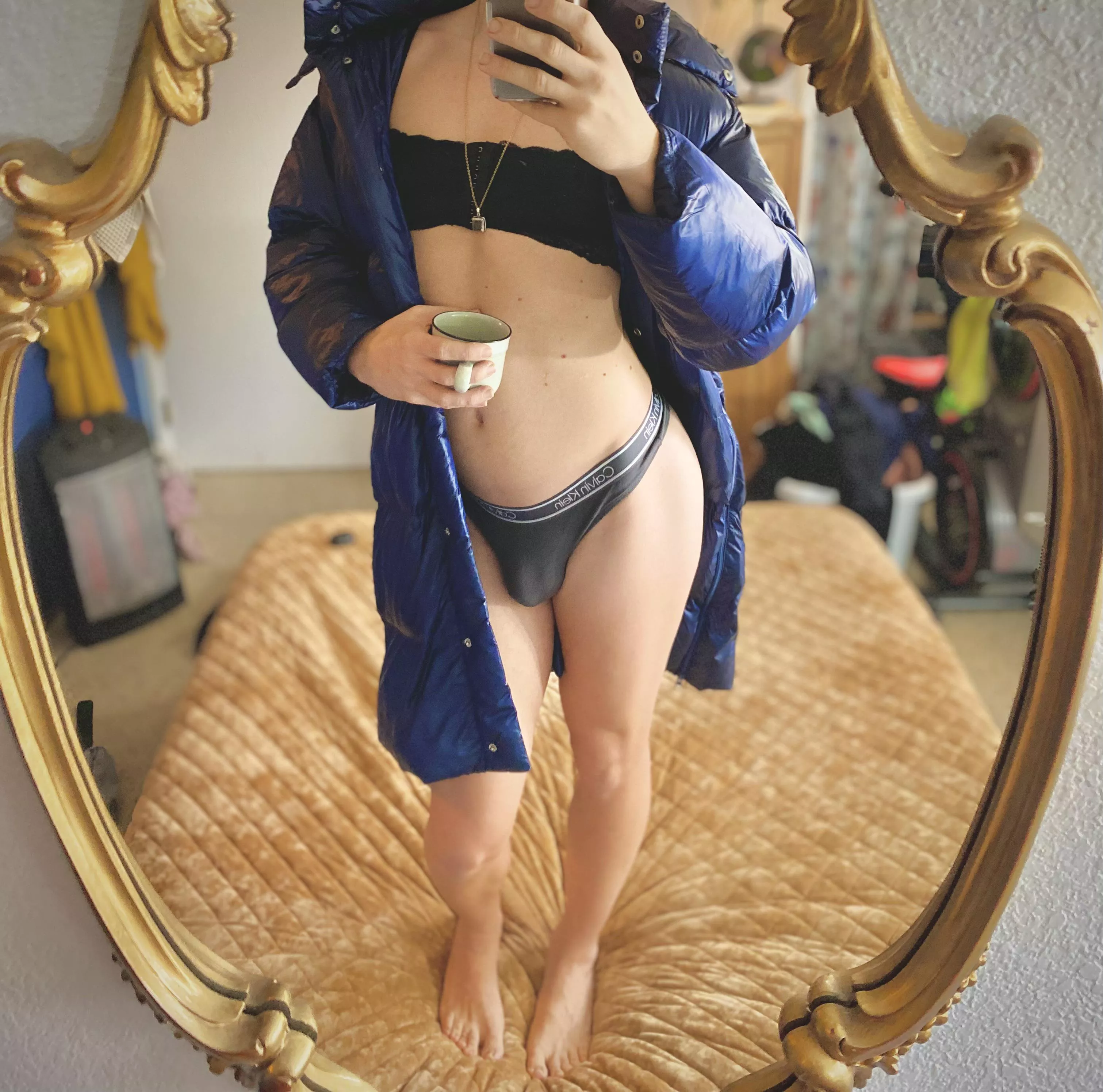 All dressed up for my morning walk 💫