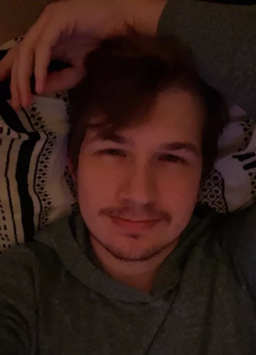 Anyone down for a chat? 😊