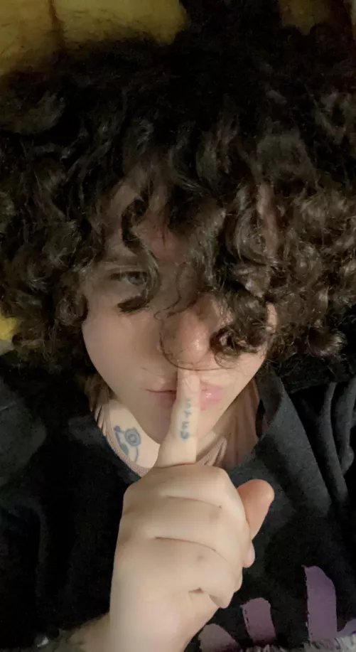 Anyone have any obscure music recommendations? Also, hi.