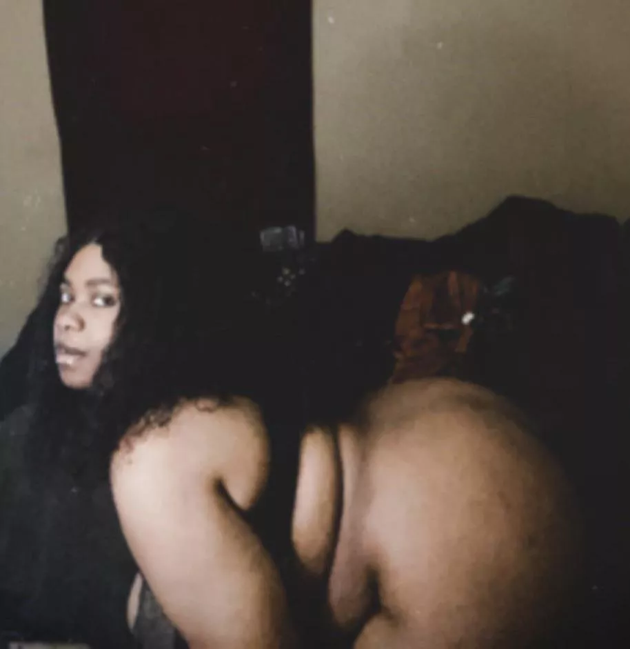 Backshots? …part 2 🤭