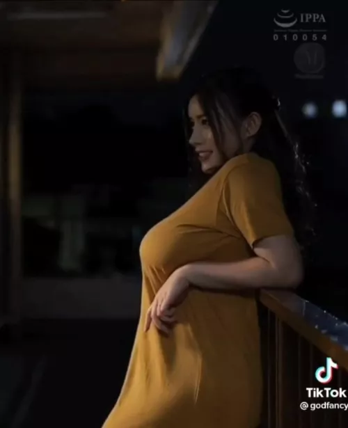 Can anyone help me know her name or the code?