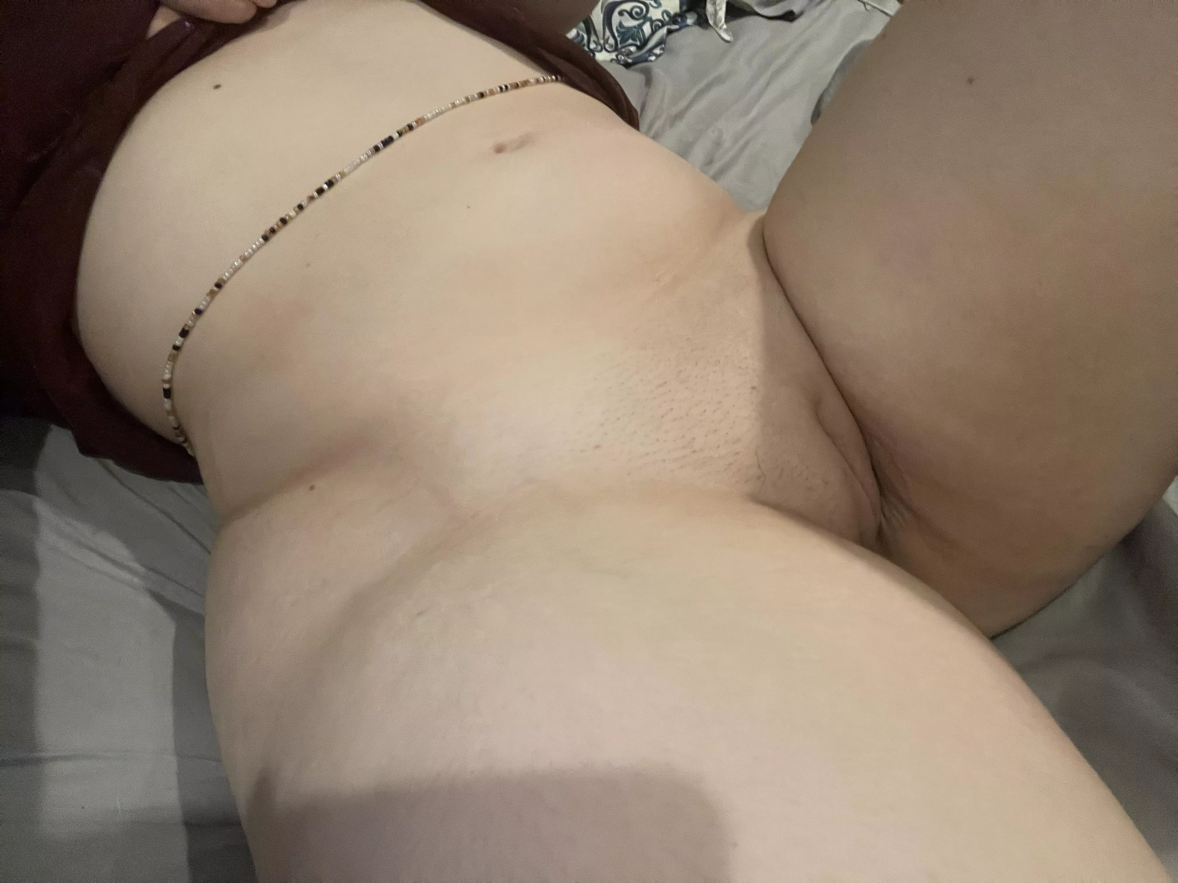 Does daddy like it better shaved? 🤭 [f]