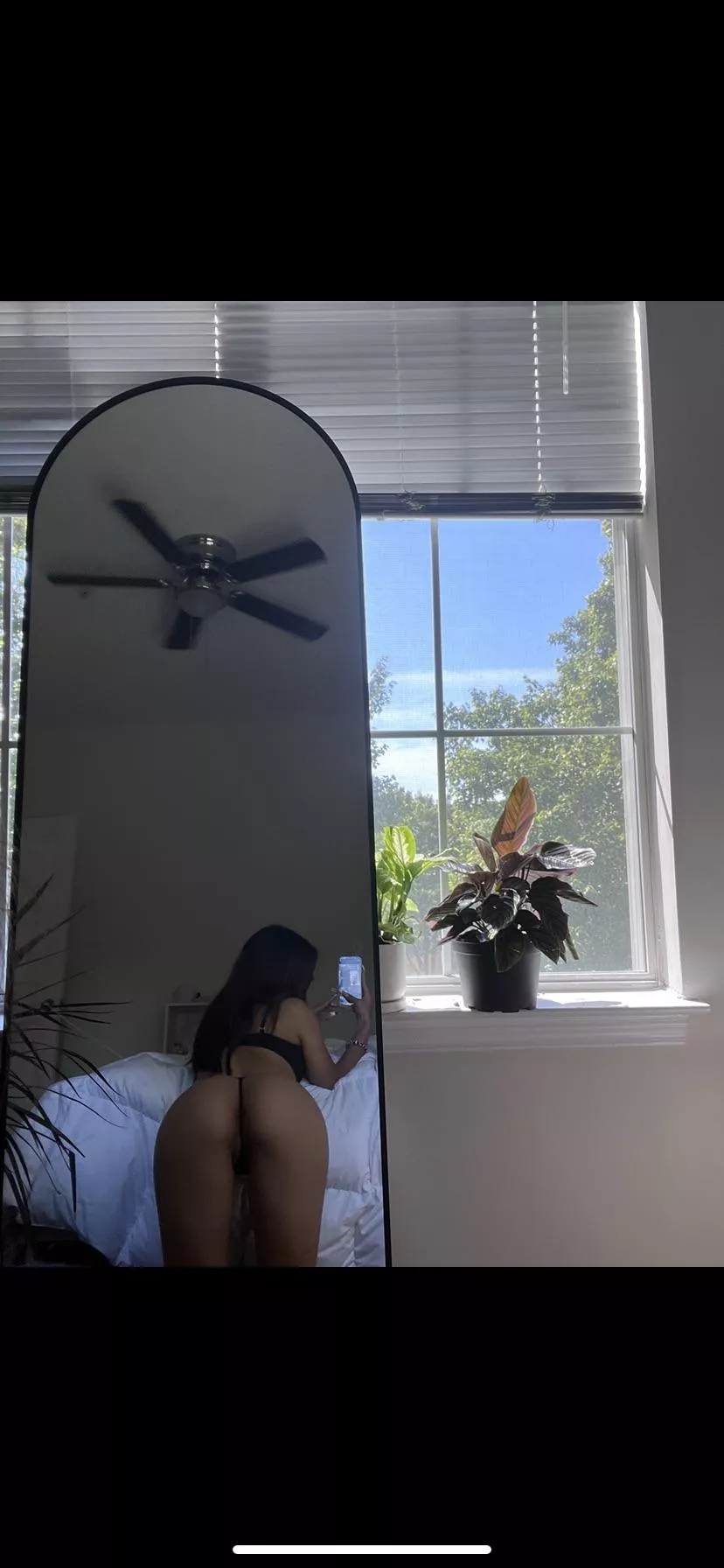 [F] goodmorning come say hi🤪