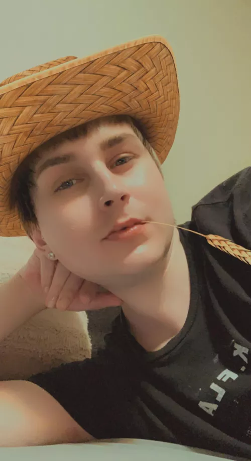 First post, hey! 🙃👋