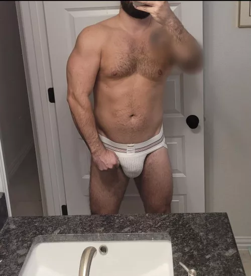 Getting ready to throw down a rowdy lift