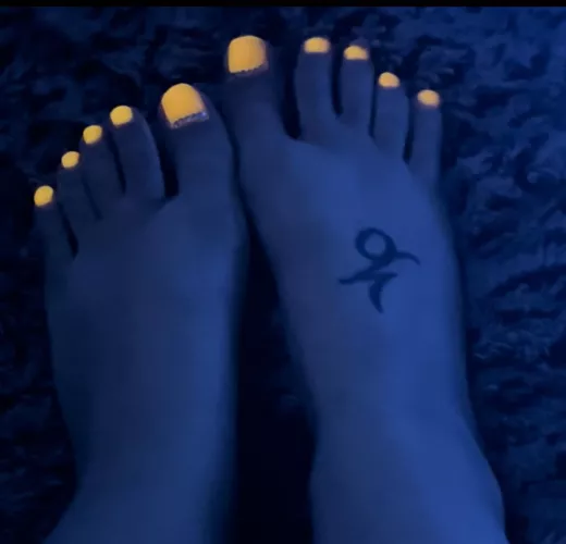 Glow in the dark 💋