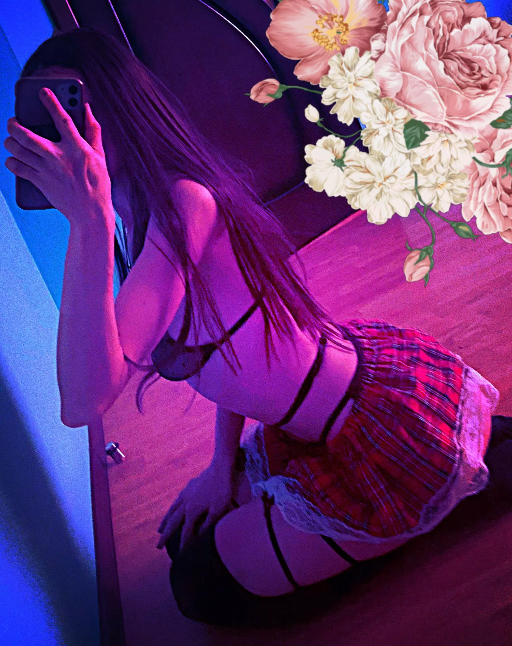 Hi look at my profile and massage me now