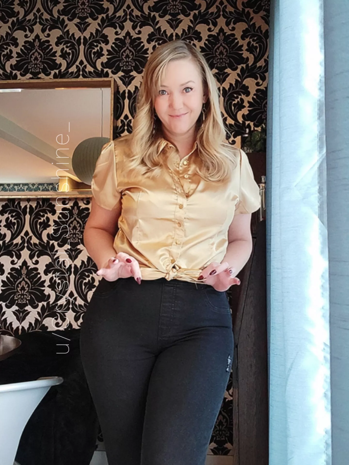 Hope you like Mom jeans [F49]