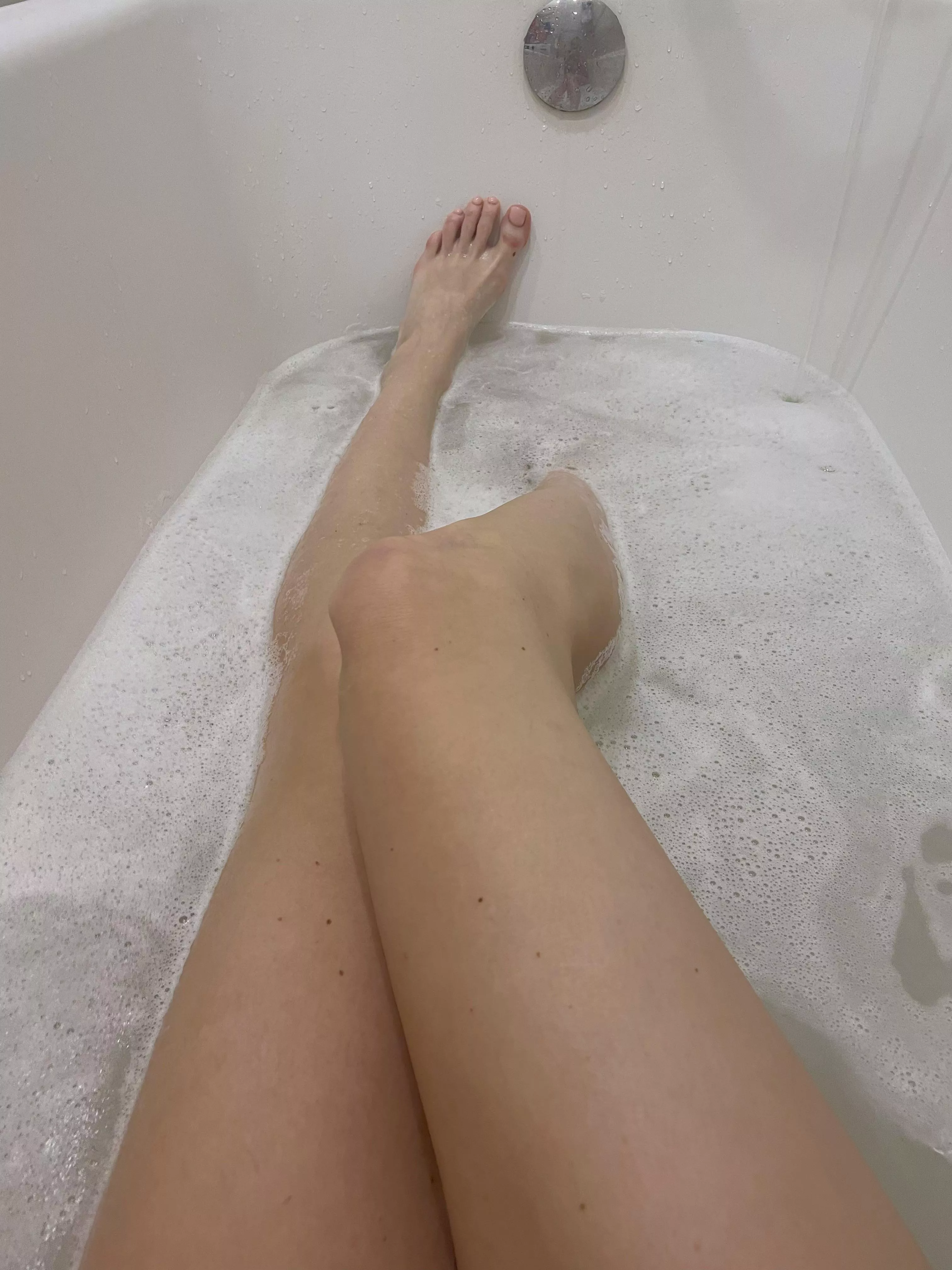 hot bubble bath, the best end of the day