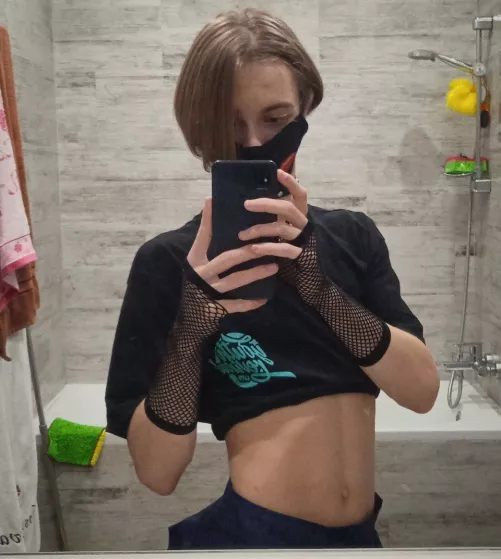 I like black clothes😽🖤