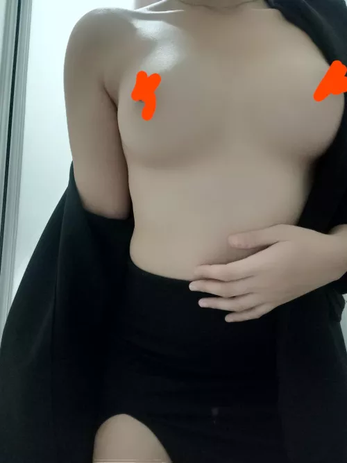 I like to have erect breasts