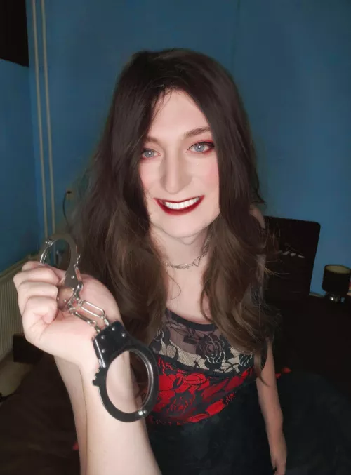 If you don't watch out, I will arrest you and give you your well-deserved punishment.