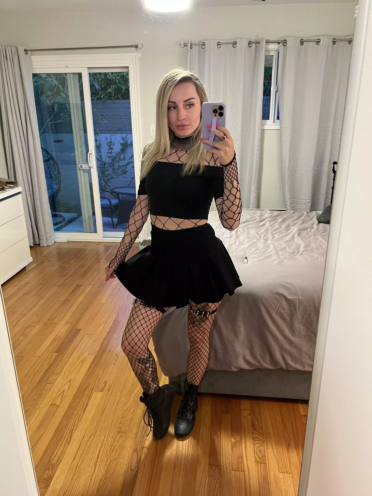 I’m looking for a nice guy, who want to please and worship me 🙇‍♂️😈