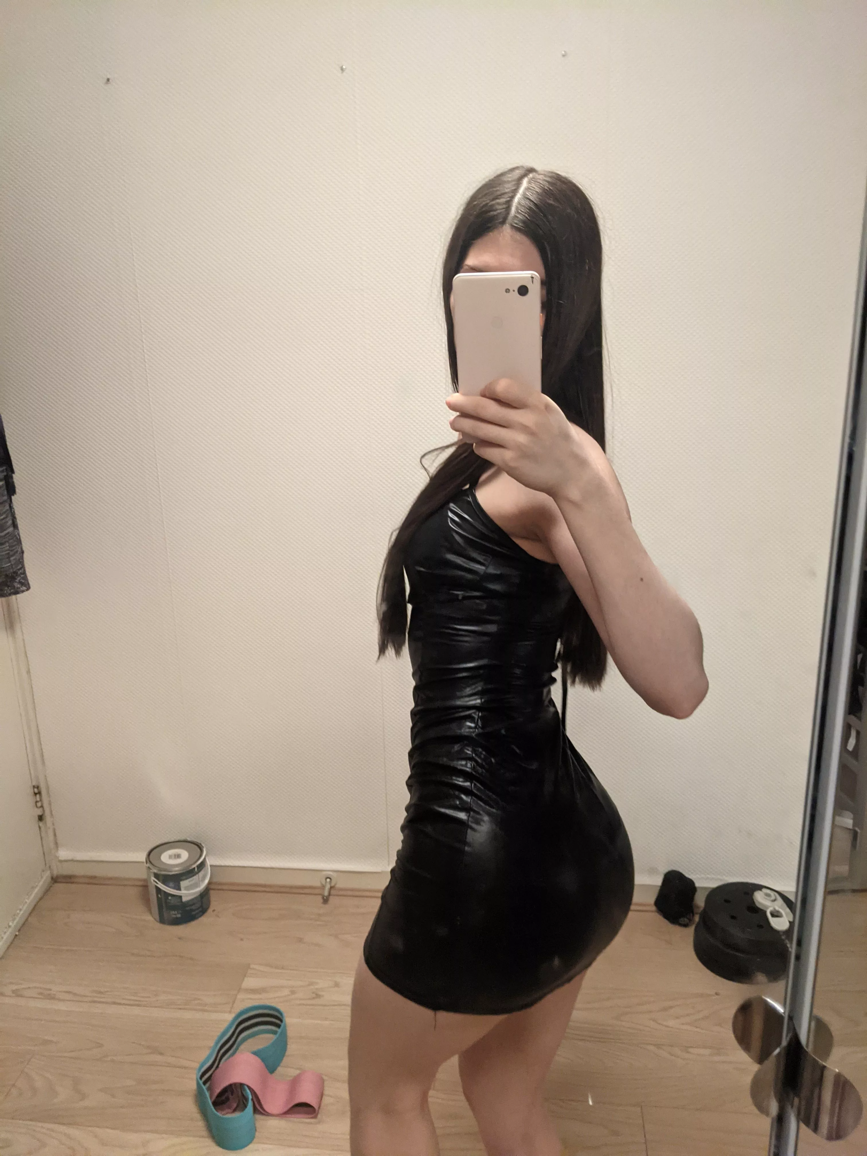 Just wanted to show my dress [f]