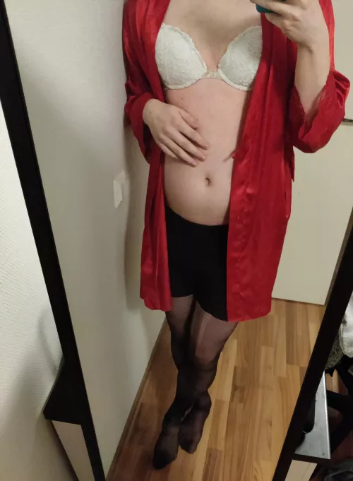 Kinda feeling myself in my wife's clothes