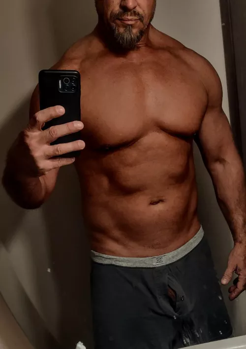[M] 53 Body like, yes I work out, but I will drink and eat hot wings with you too!
