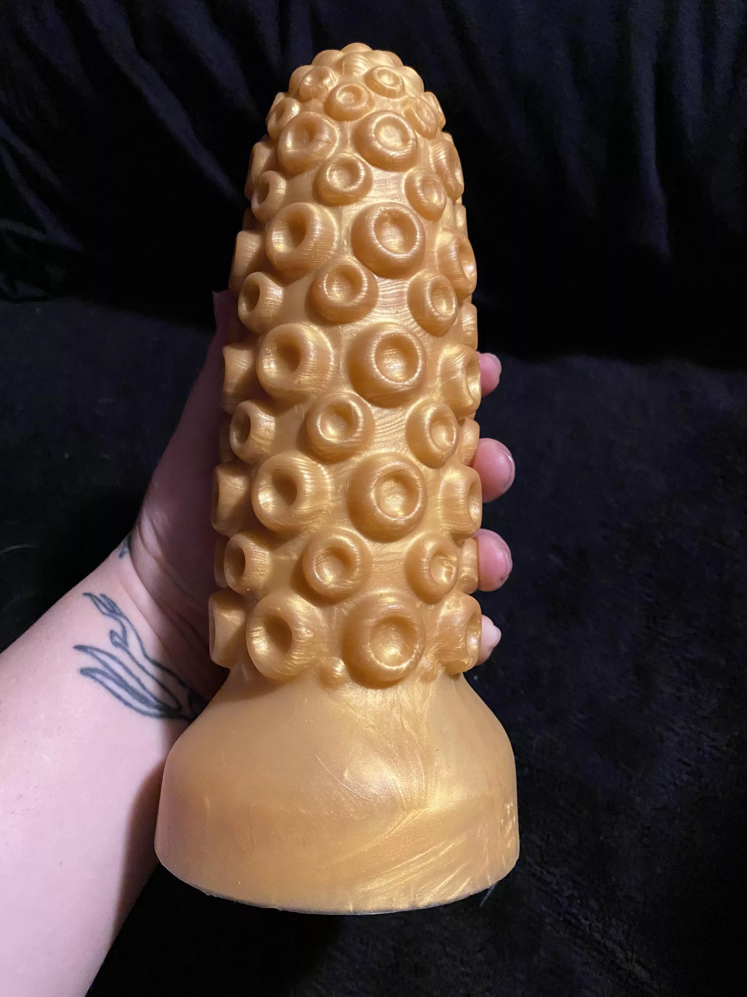 Medium The Textured One from Sinnovator is a heckin chonker!