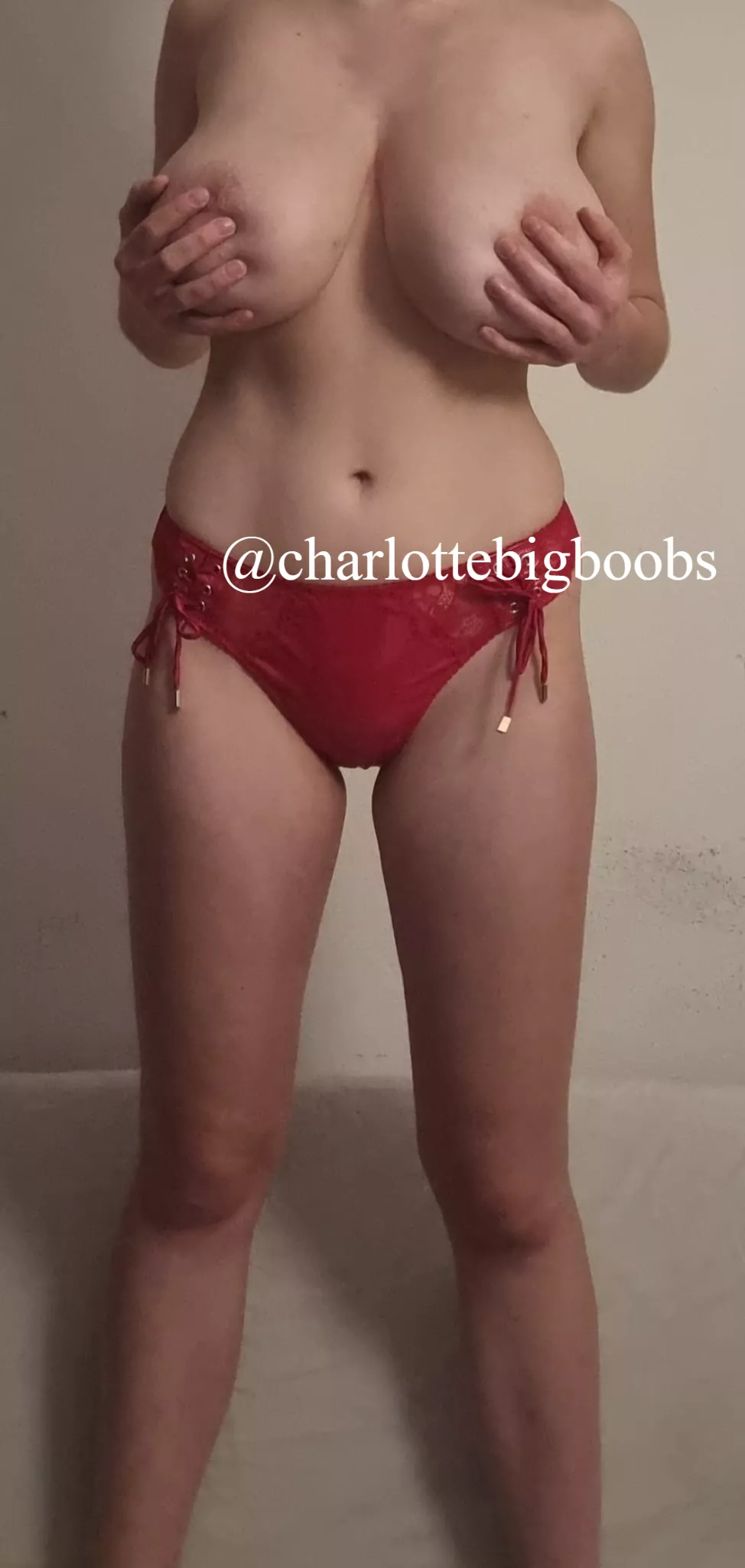 Press your body against mine🥰