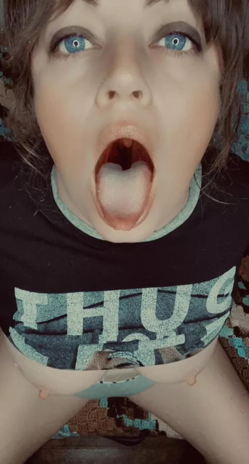 Throats were made (f)or fucking