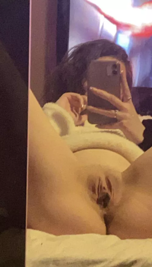 Want a queen to join add my sc elliefalga to arrange something f18