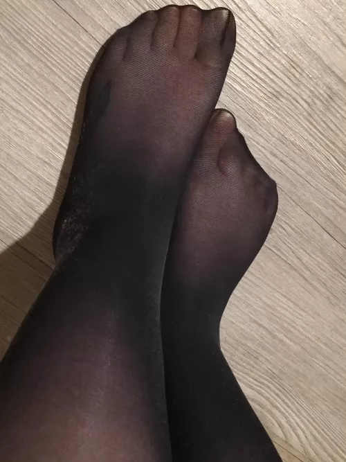 who wants to see more of the black version?