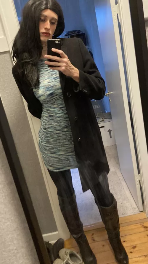 Winter fit. Got my jacket on, but still too scared to go out like this🙄