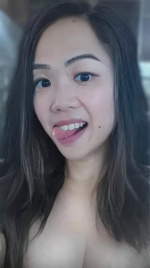 Would you 💦💦 on this face?