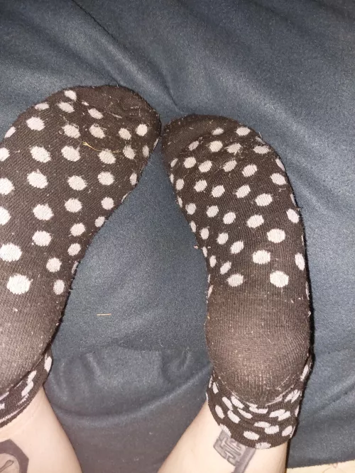 Would you perfer socks on or off 😜