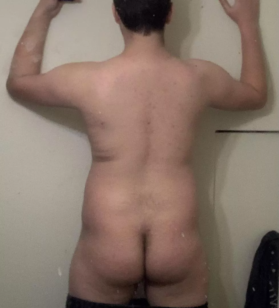 [21] anyone want to fuck after playing horror games?