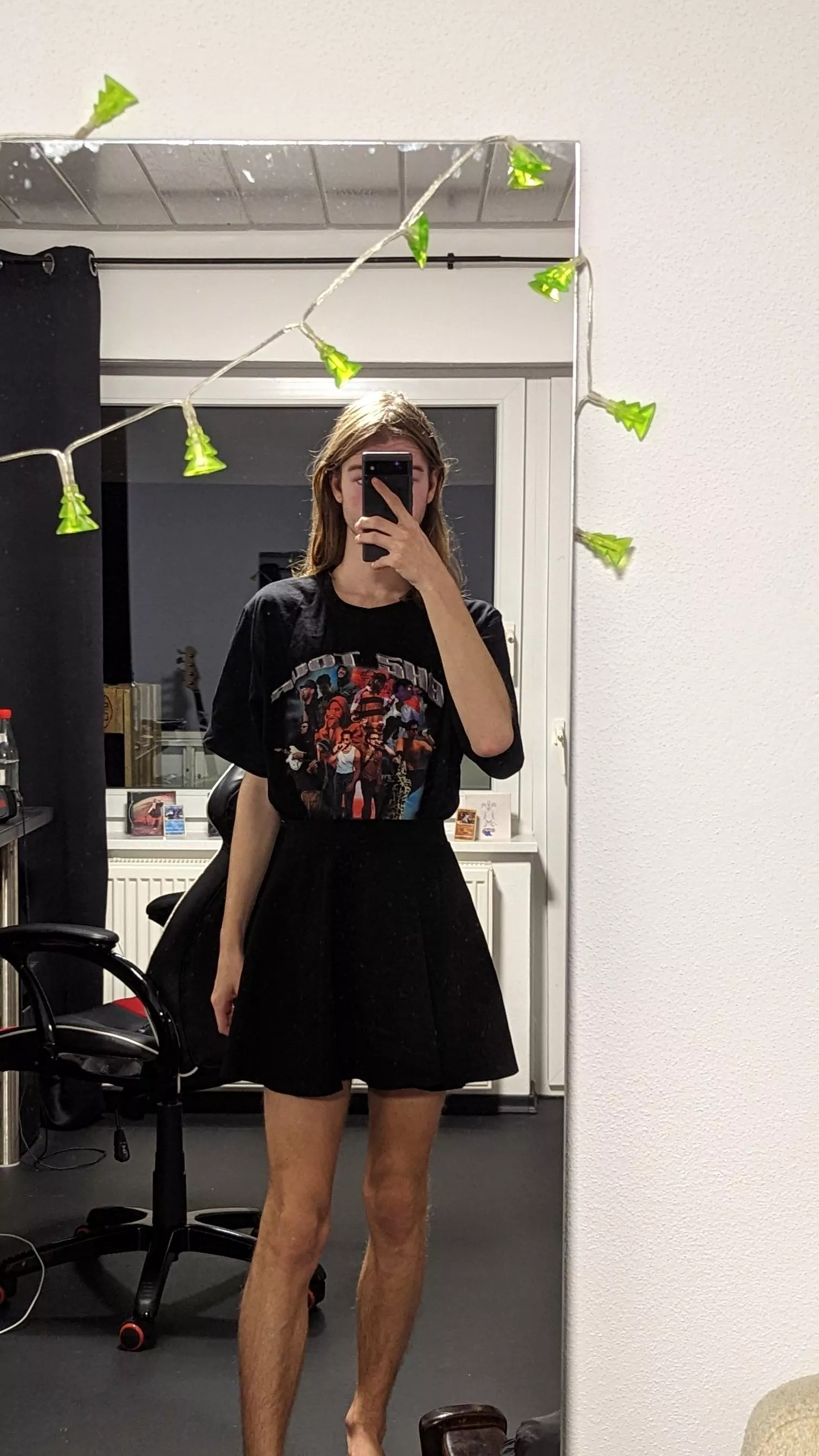 #8 i look awful today bc im ill but i still wanna give u ur post :)