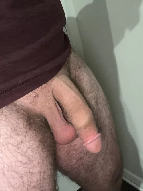Any ladies out there wanna make it hard? Pms open