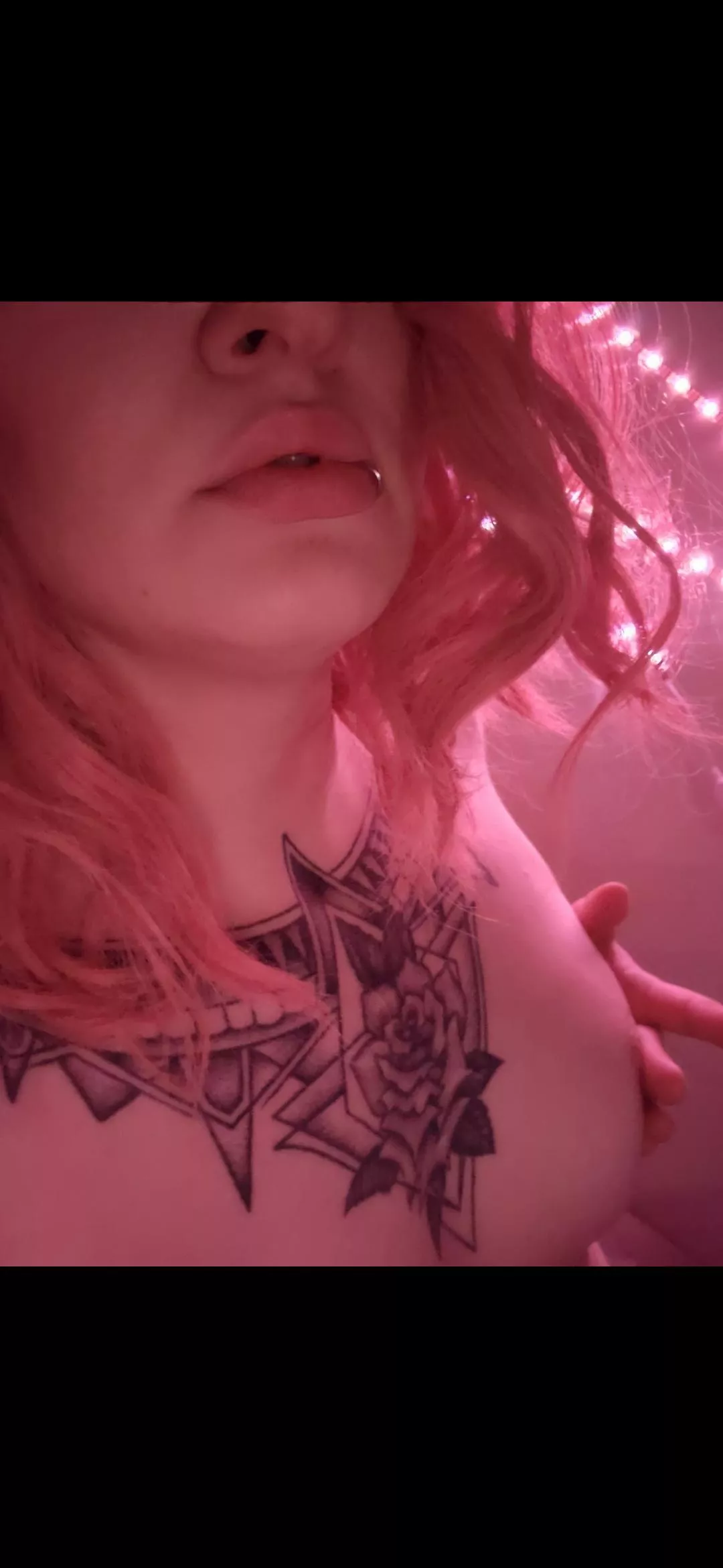 Anyone a fan of the small tits?