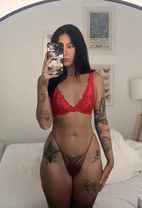 are my thighs thick enough babe?