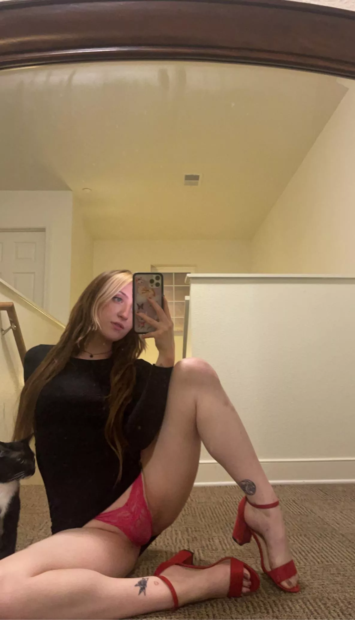 came home from the bar wanting to show off my body