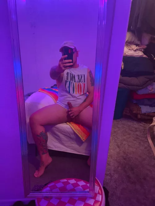 could use some more tattoos, also a hand or a mouth or both 😈