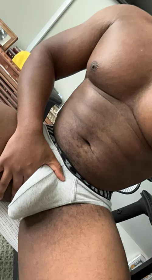 Damn I’m bulging rn