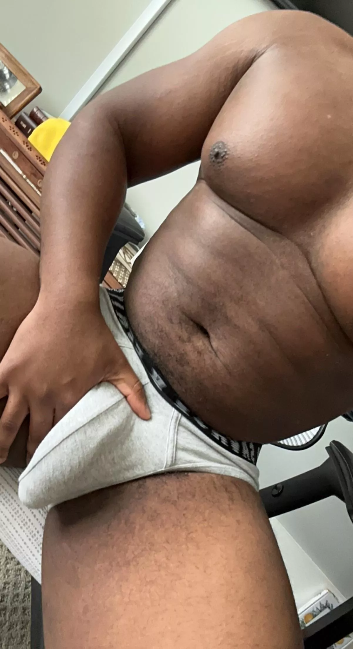 Damn I’m bulging rn