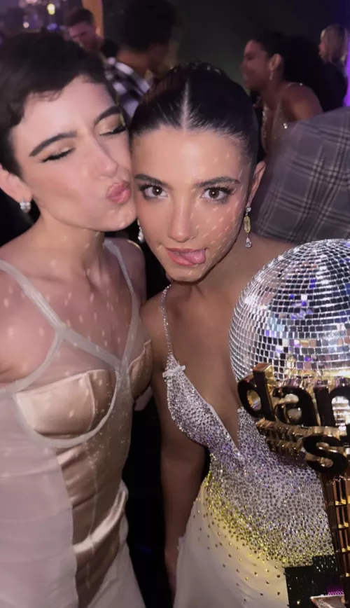 Dixie and Charli are going to make me cum so hard...