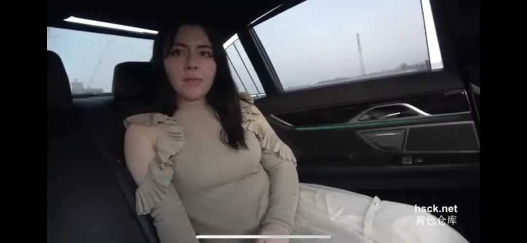 Do anybody know whats her name? FC2PPV-3139548